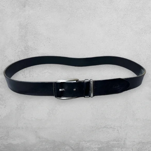 Hugo Boss Calf Skin Leather Belt - Picture 1 of 6